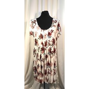 Torrid Floral tunic short sleeve size 2